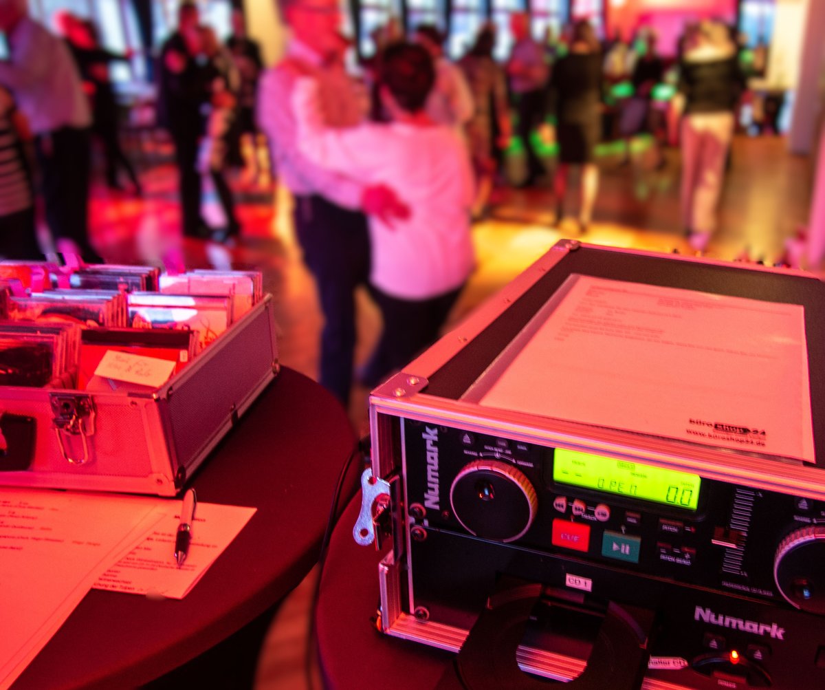 2025.02.15 - tanzparty-1.jpg